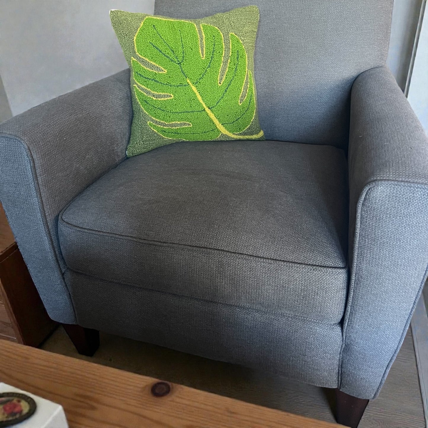 Monstera Leaf Decorative Pillow